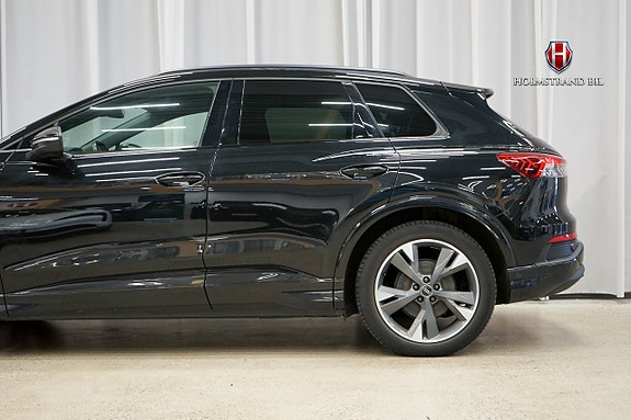 Audi Q4 e-tron 8 of 24
