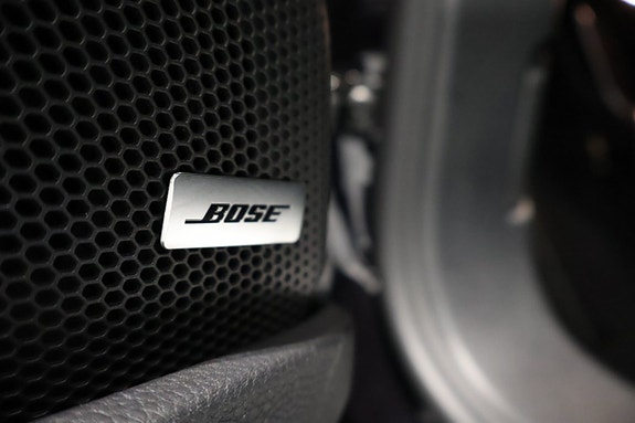 Porsche Panamera 4 14 of 17