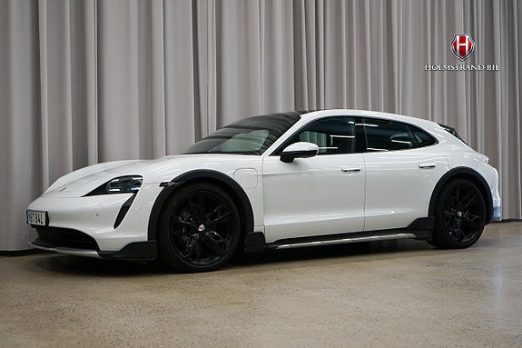 Porsche Taycan 4 of 26