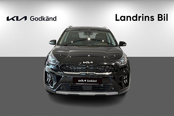 Kia Niro 2 of 25