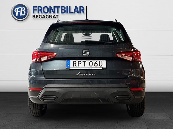Seat Arona 7 of 23