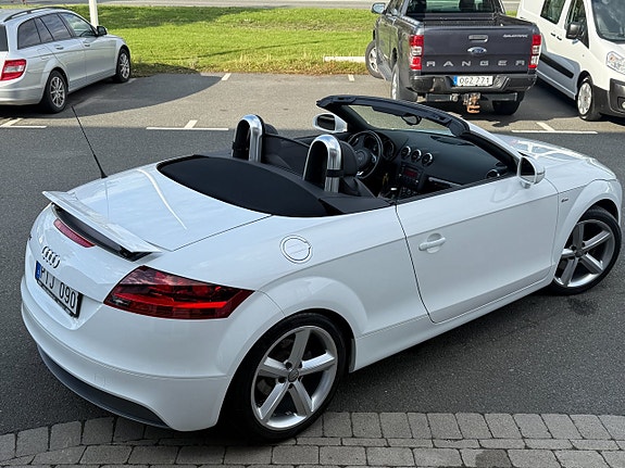 Audi TT 4 of 14