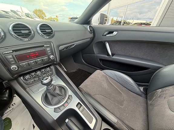 Audi TT 12 of 14
