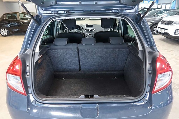 Renault Clio 7 of 11