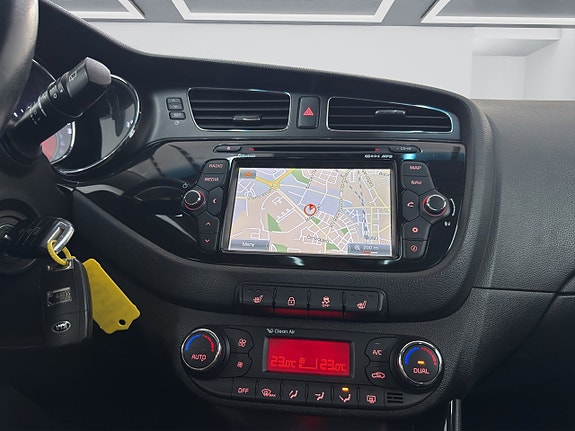 Kia Ceed 15 of 16