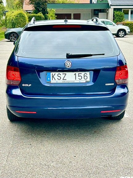 Volkswagen Golf VI 4 of 8