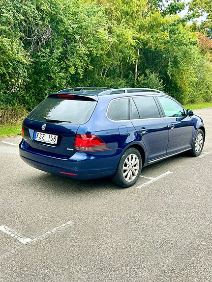 Volkswagen Golf VI 5 of 8