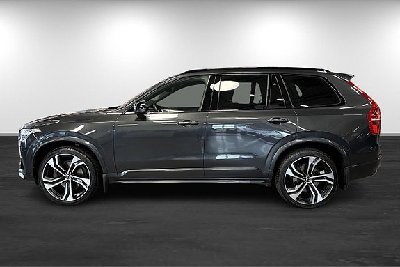 Volvo XC90 4 of 16
