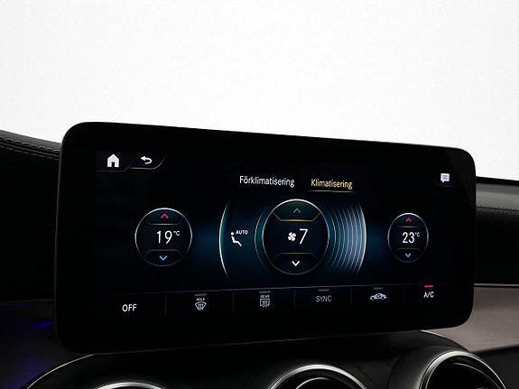 Mercedes-Benz GLC300 de 25 of 30