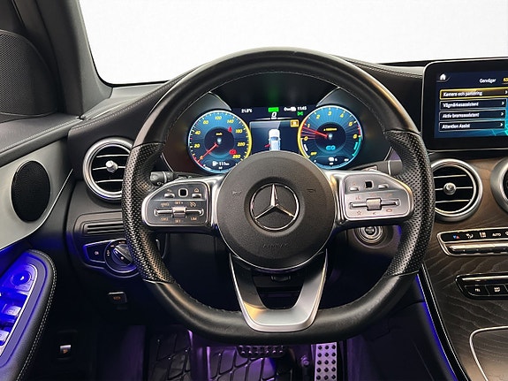 Mercedes-Benz GLC300 de 12 of 30