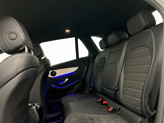 Mercedes-Benz GLC300 de 17 of 30
