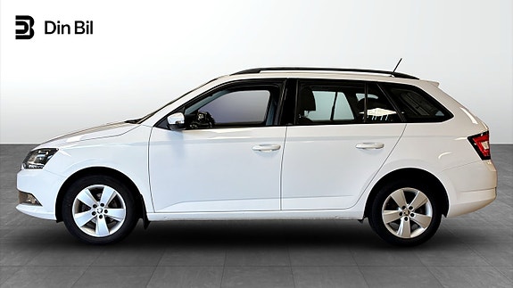 Skoda Fabia 2 of 12