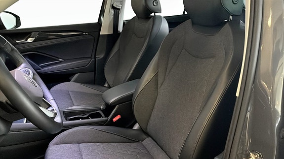 Volkswagen Tayron 8 of 13