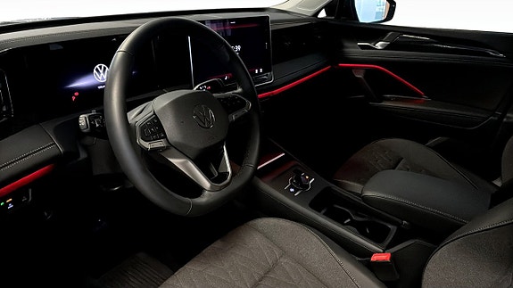 Volkswagen Tiguan 7 of 13
