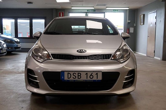 Kia Rio 2 of 10