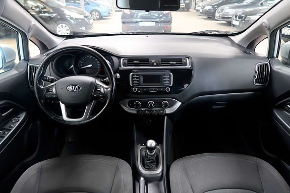 Kia Rio 9 of 10