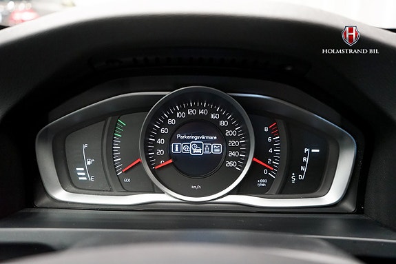 Volvo V60 15 of 24