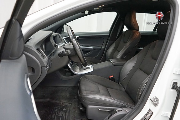 Volvo V60 9 of 24