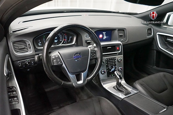 Volvo V60 8 of 24