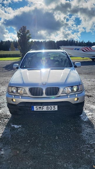 BMW X5 2 of 15