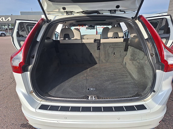 Volvo XC60 6 of 7