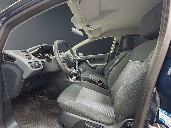 Ford Fiesta 8 of 14