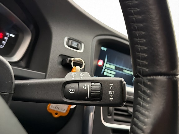 Volvo V60 17 of 30