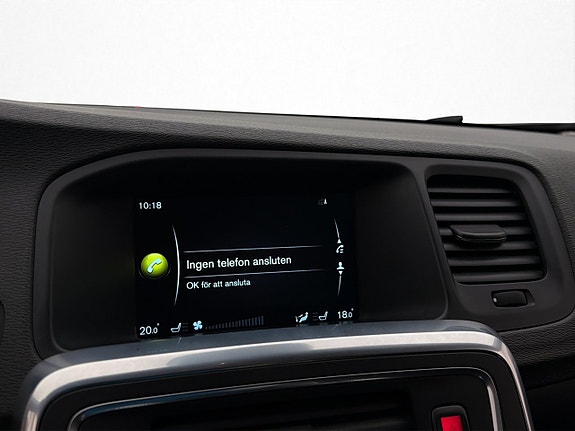 Volvo V60 19 of 30