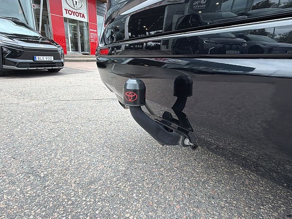 Toyota RAV4 15 of 27