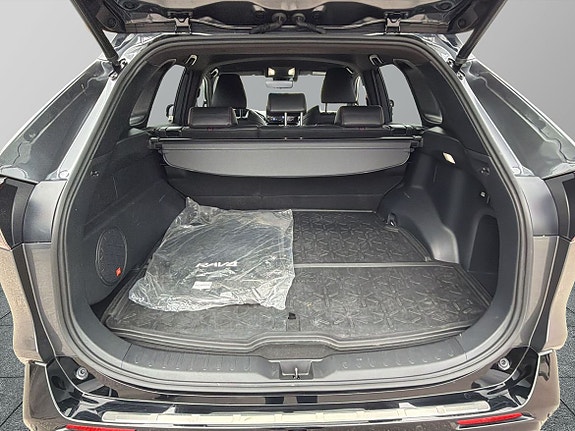 Toyota RAV4 12 of 27