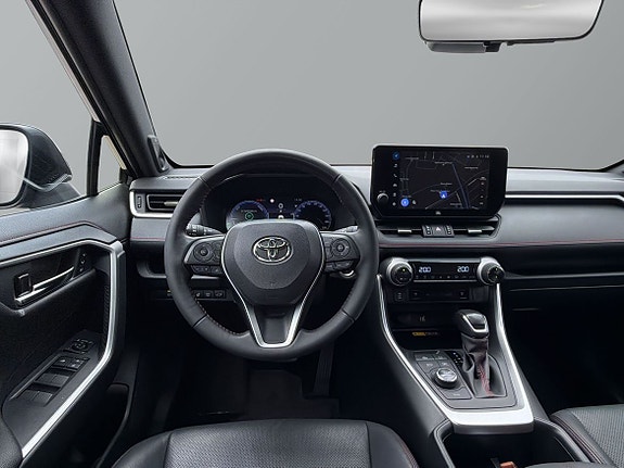Toyota RAV4 11 of 27