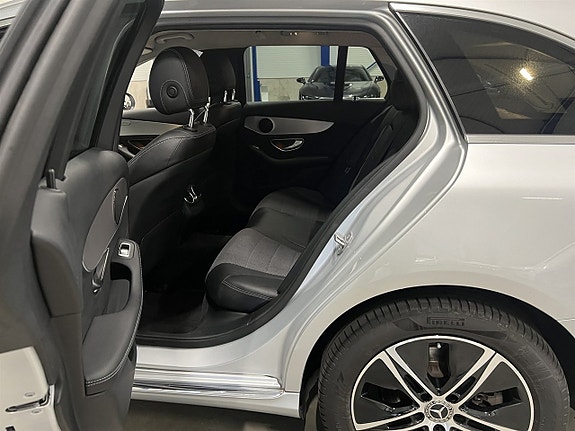 Mercedes-Benz C220 d 14 of 25