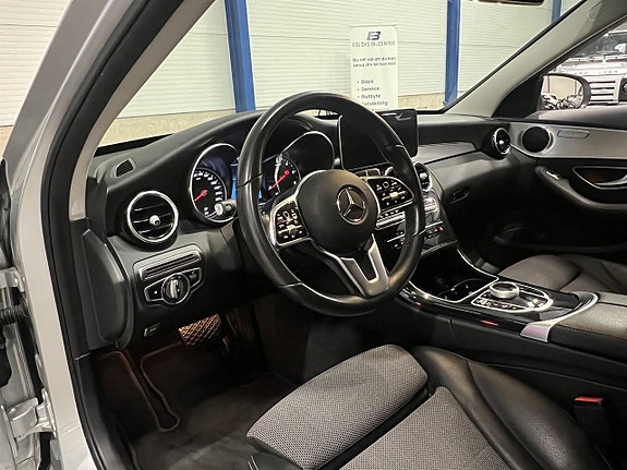 Mercedes-Benz C220 d 9 of 25