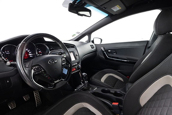Kia Ceed 16 of 21