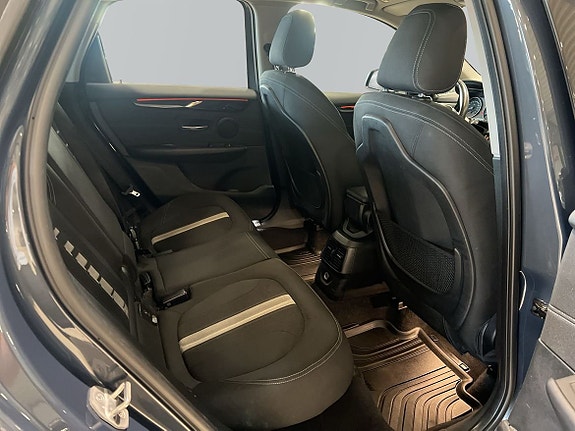 BMW 220d 7 of 27