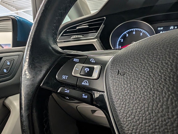 Volkswagen Touran 14 of 19