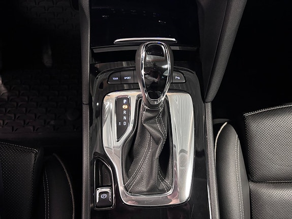 Opel Insignia Country Tourer 12 of 16