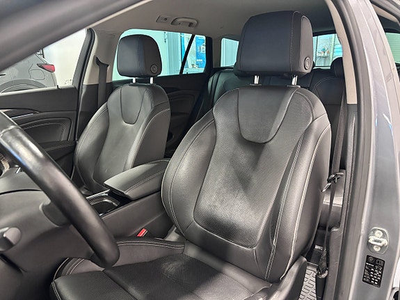 Opel Insignia Country Tourer 4 of 16