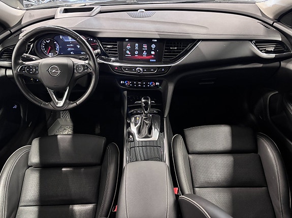 Opel Insignia Country Tourer 8 of 16