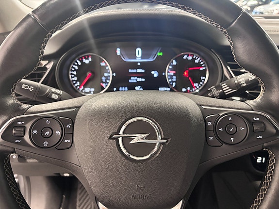 Opel Insignia Country Tourer 9 of 16