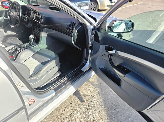 Saab 9-3 16 of 25