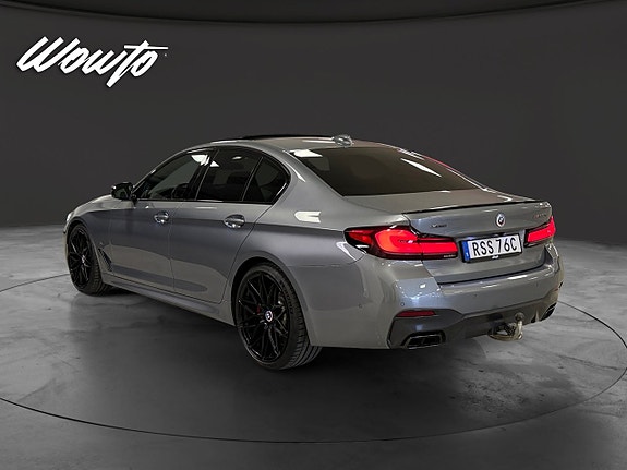 BMW M550i 6 of 19