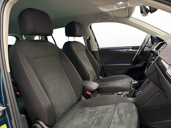 Volkswagen Tiguan 30 of 30