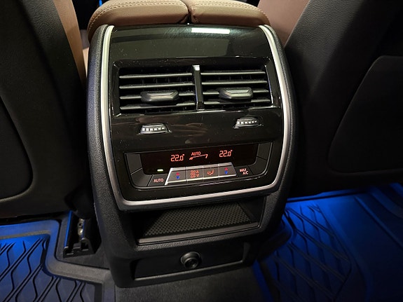 BMW X5 12 of 22