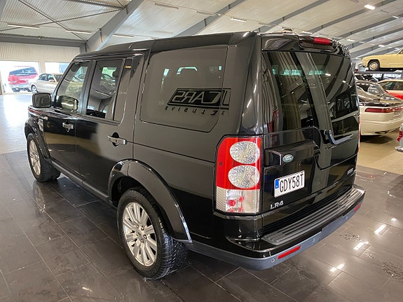 Land Rover Discovery 4 of 30