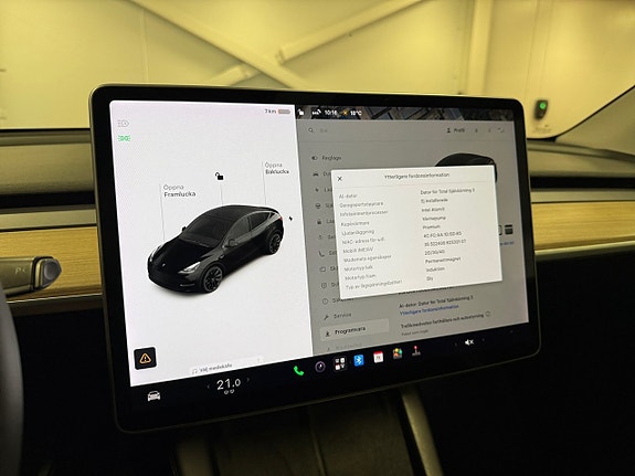 Tesla Model Y 19 of 20