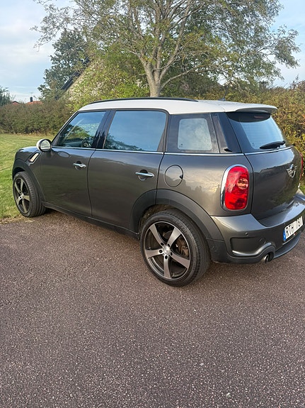 MINI Countryman Cooper S 4 of 4