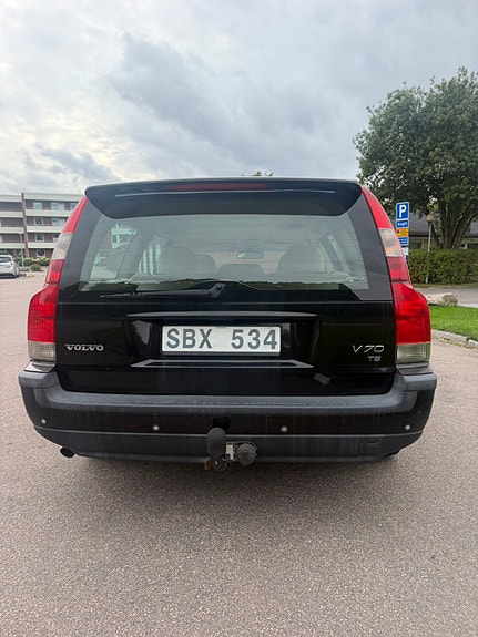 Volvo V70 5 of 8