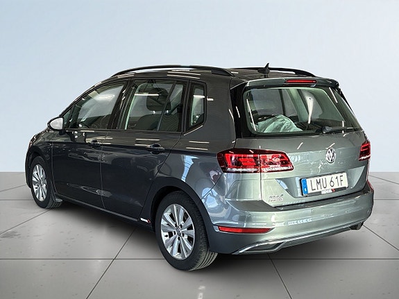 Volkswagen Golf Sportsvan 5 of 20