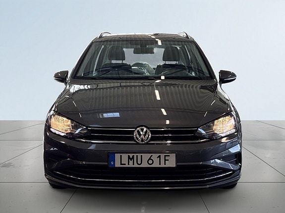 Volkswagen Golf Sportsvan 2 of 20